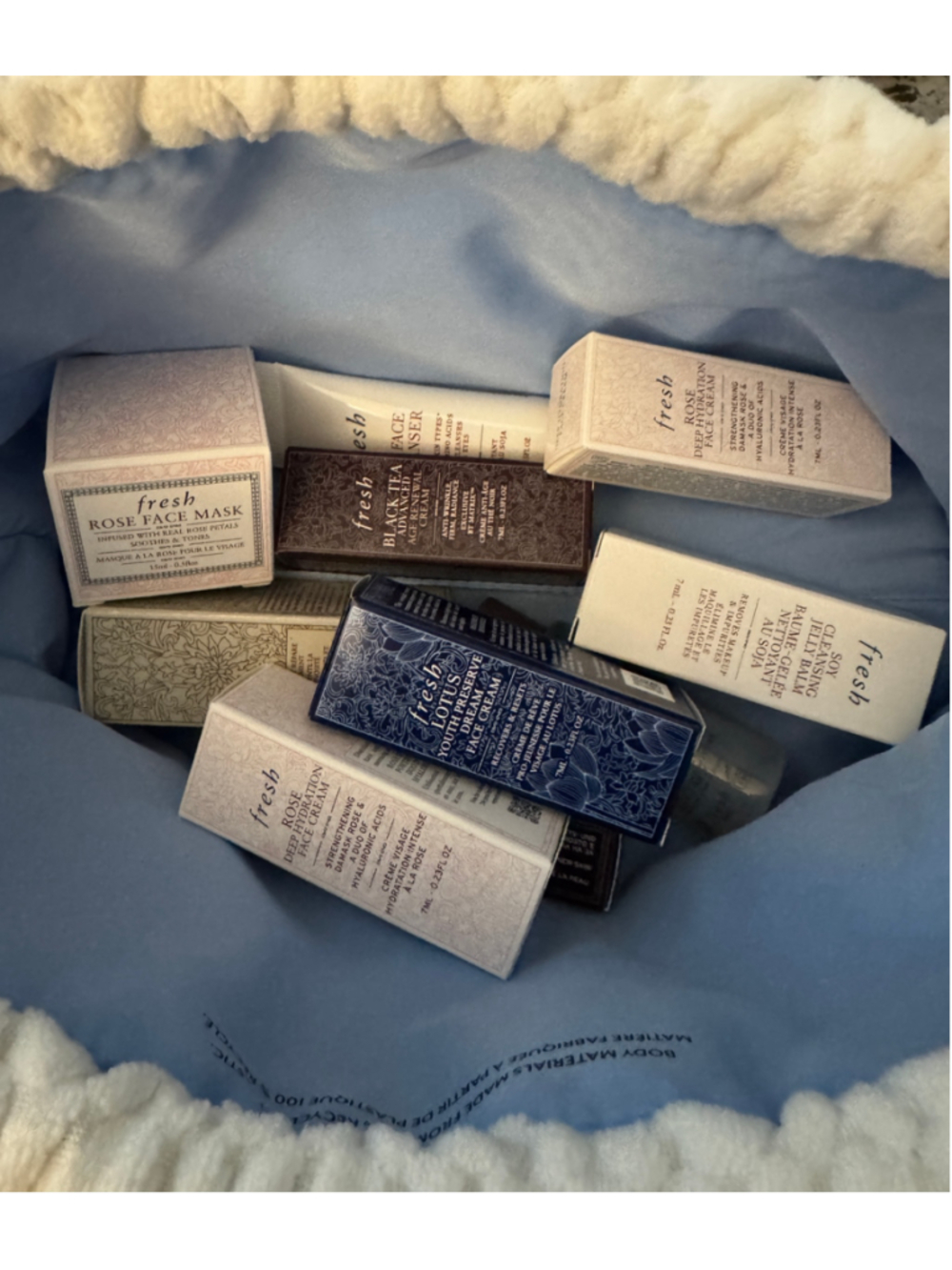Fresh Skincare Mini Set, New. Travel Sized Cream/Cleanser/Essence/Mask. - Picture 7 of 7